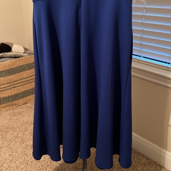 Ivy & Blue Neck Tie Short Sleeve Dress - Picture 8 of 13